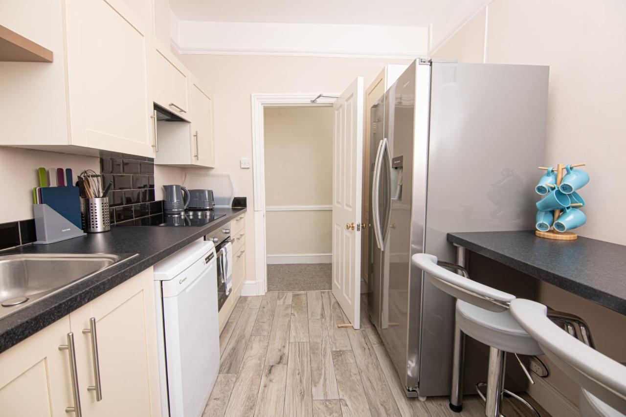 Salt Lane Apartment Salisbury